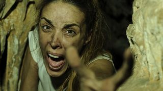 30. Пещера (2013)