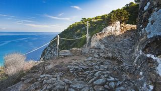 34. Пещера (2013)