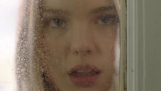 14. Призрак на кладбище (2019)