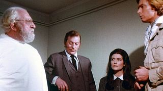 18. Некрофаг — погост ужаса (1972)