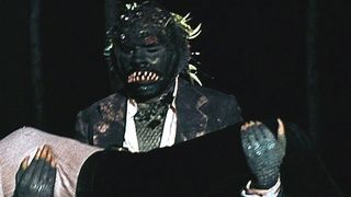 19. Некрофаг — погост ужаса (1972)