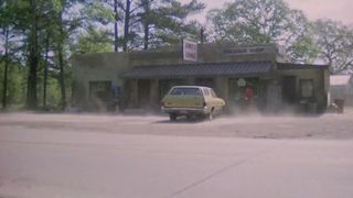 33. Город живых мертвецов (1980)