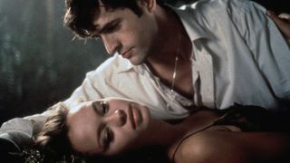 32. О смерти, о любви (1993)