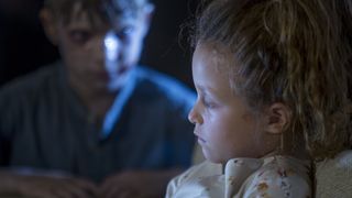 10. По ту сторону двери (2016)