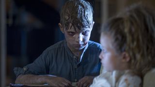 11. По ту сторону двери (2016)