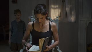 6. По ту сторону двери (2016)