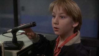 18. Возвращение живых мертвецов 2 (1988)