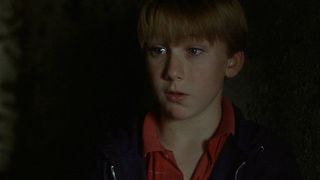 37. Возвращение живых мертвецов 2 (1988)