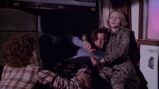 7. Убийства в ночном поезде (1975)