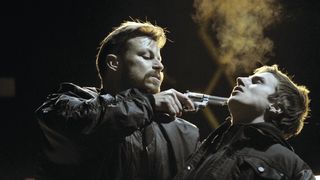 11. Служитель зла (2010)