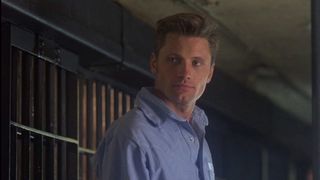 16. Тюрьма (1987)