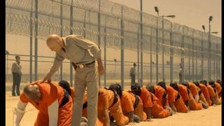 9. Человеческая многоножка 3 (2015)